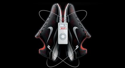  Apple et Nike inventent le Nike+iPod