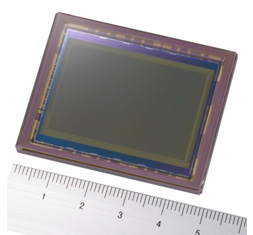 Sony et son capteur CMOS de 24,81 Mégapixels (Full Frame) 35mm 