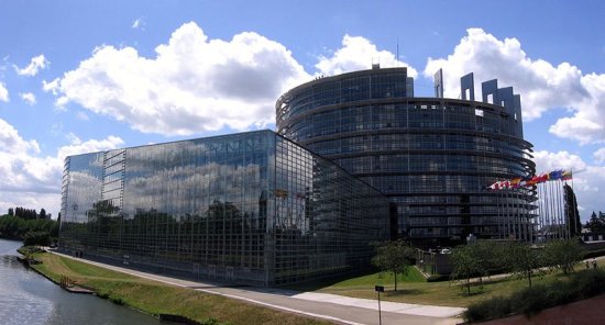 Piratage : Le Parlement Européen vote contre la riposte graduée 