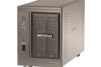 NETGEAR ReadyNAS Ultra 01