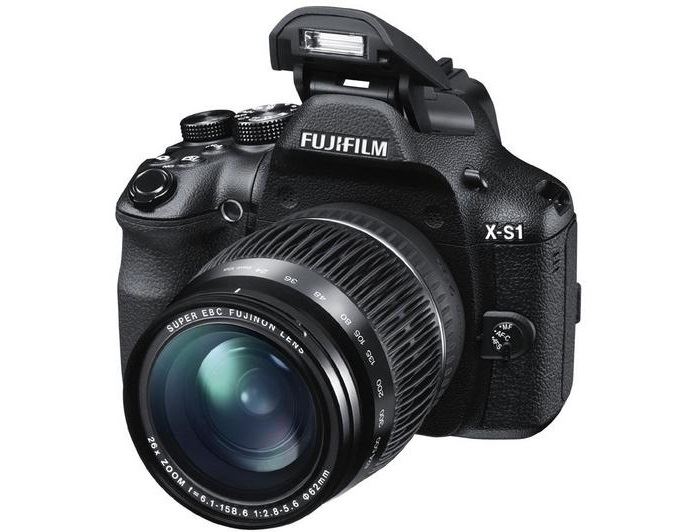 Fujifilm FinePix X-S1 02