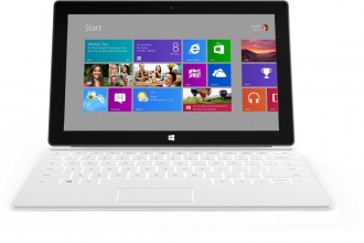 Microsoft Surface - Windows RT (ARM) & Windows 8 Pro (Intel) 01