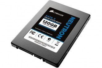 Corsair Neutron 120 Go (CSSD-N120GB3-BK)