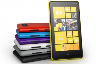 Nokia Lumia 820 03