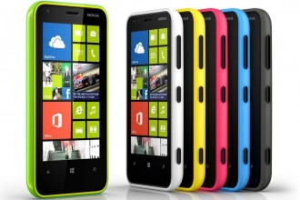 Nokia Lumia 620 01